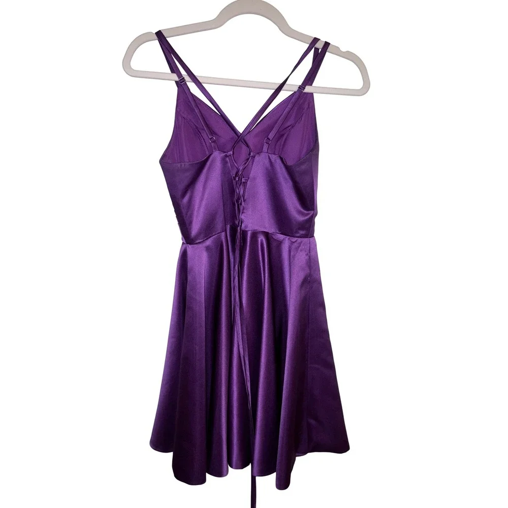 Purple Satin A-Line Dress Criss-Cross Back Date Night Prom Wedding Sz 5/7 - Picture 5 of 6